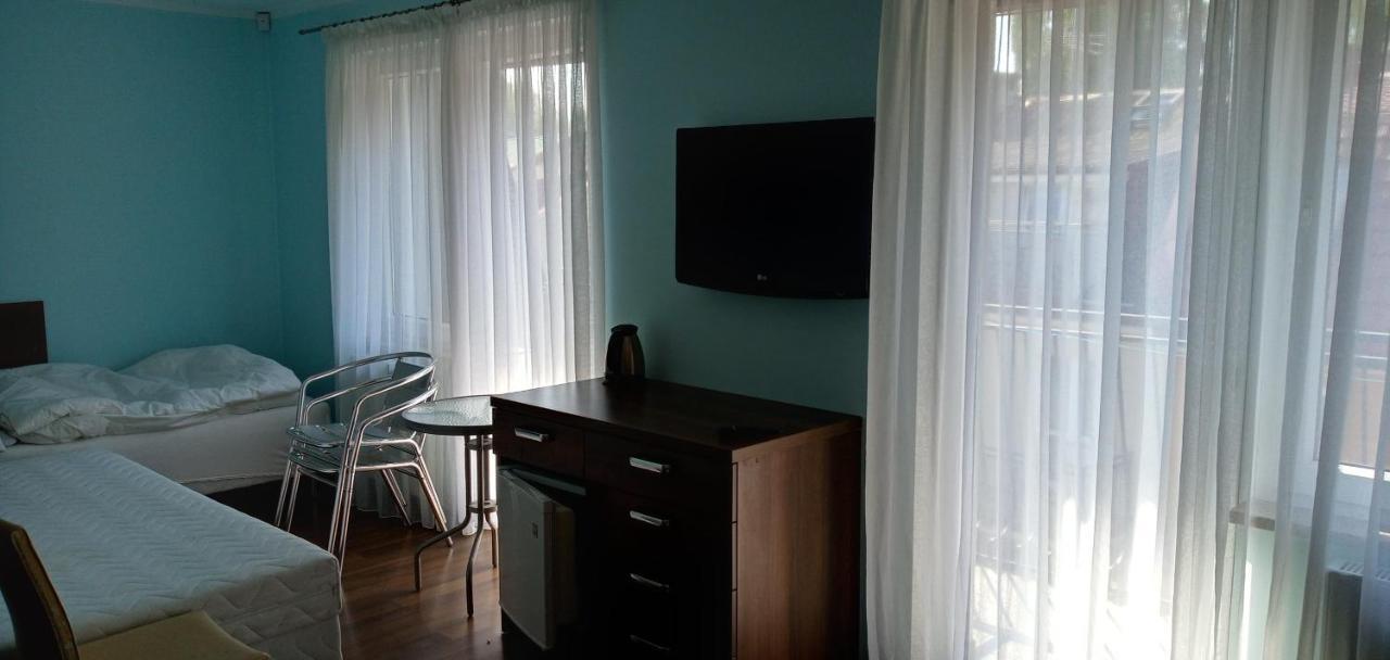 Azzurro Hotell Łukęcin Eksteriør bilde