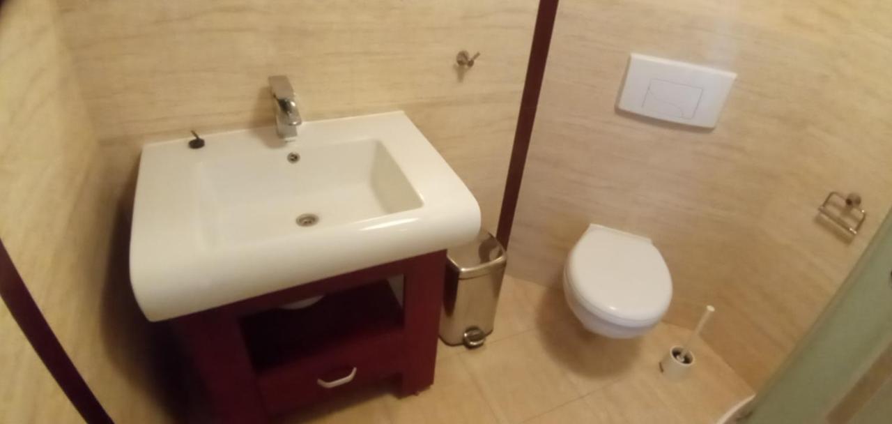 Azzurro Hotell Łukęcin Eksteriør bilde
